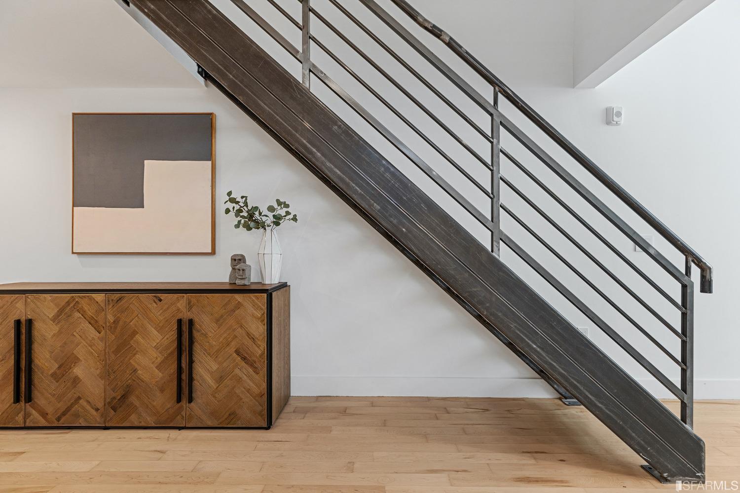 730 Florida Street Unit: 7