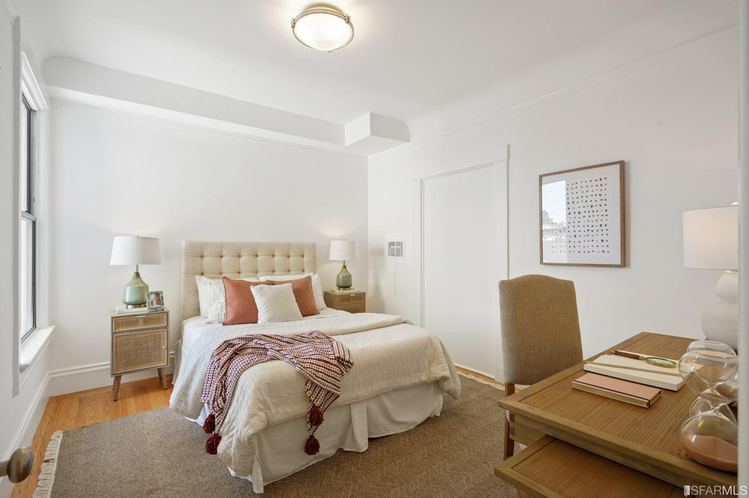 77 Collingwood Street