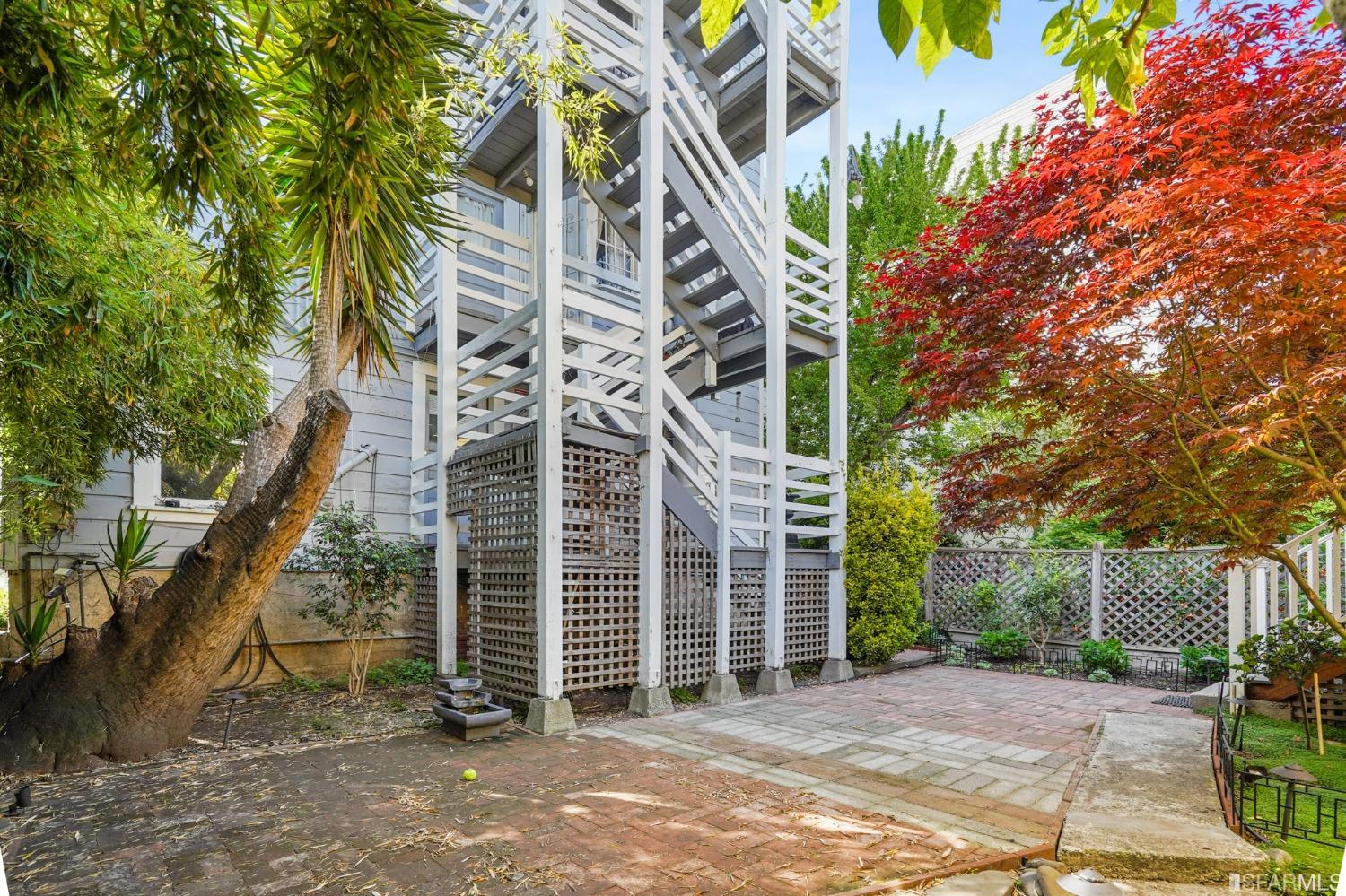 77 Collingwood Street