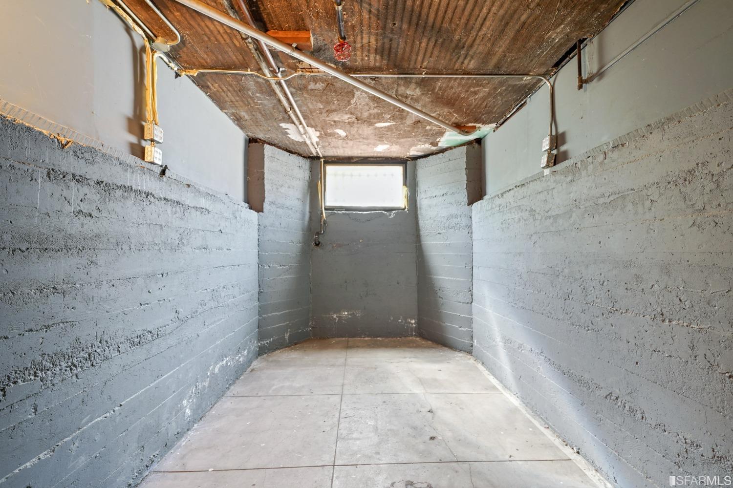 77 Collingwood Street