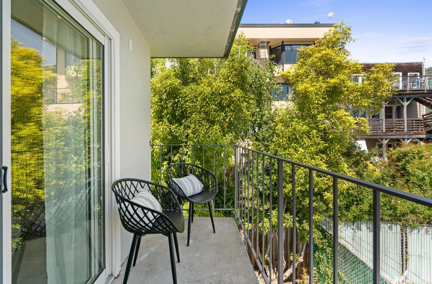 4096 17th Street Unit: 310