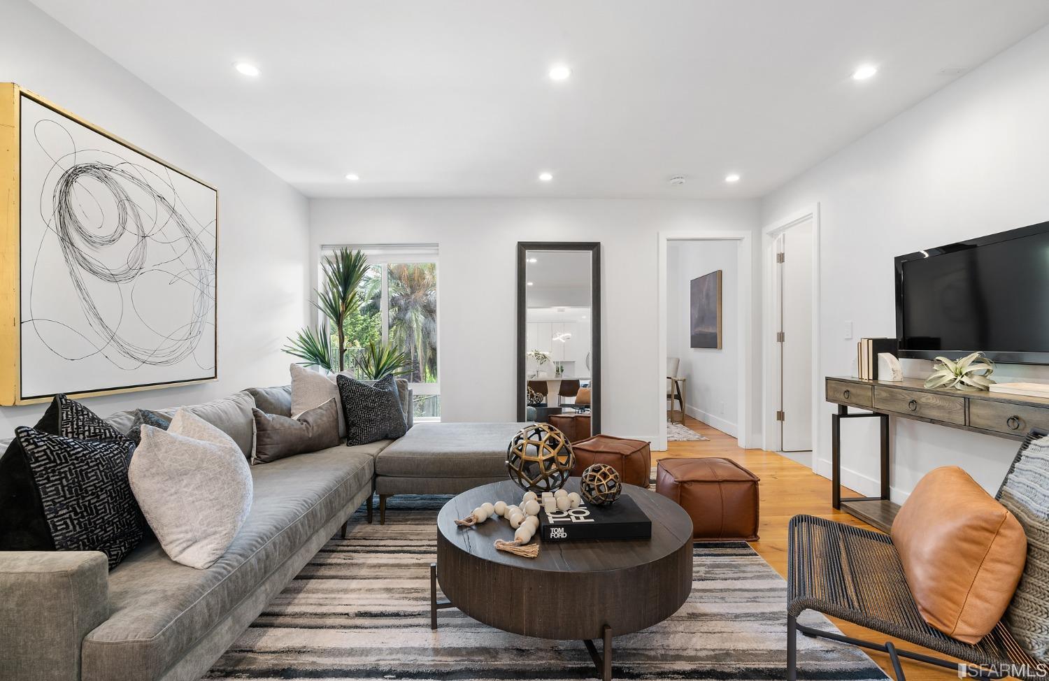 4096 17th Street Unit: 310