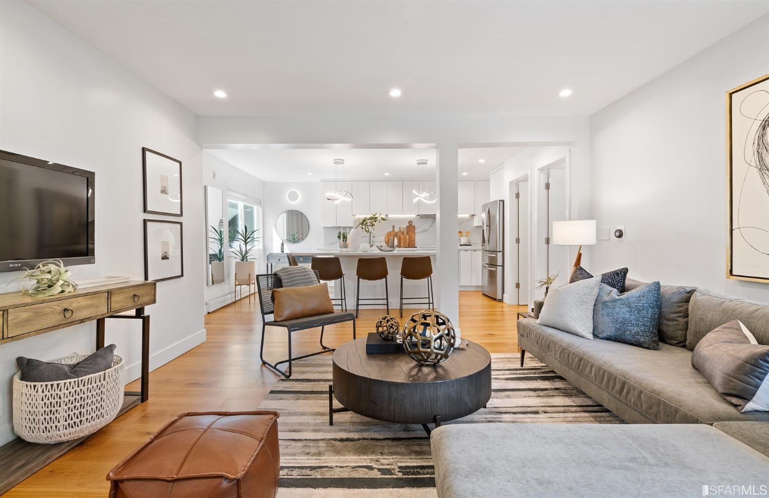 4096 17th Street Unit: 310