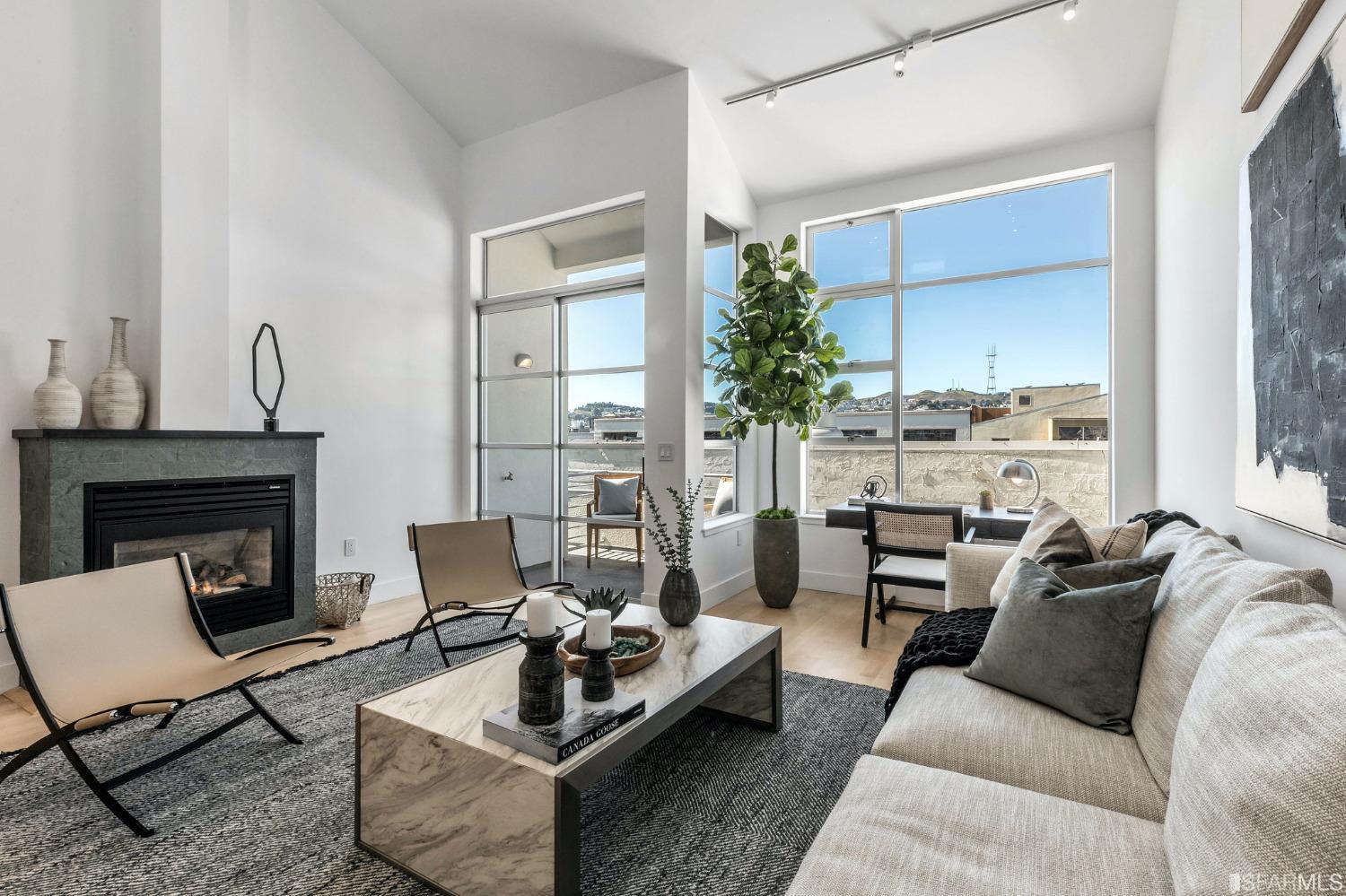 730 Florida Street Unit: 19