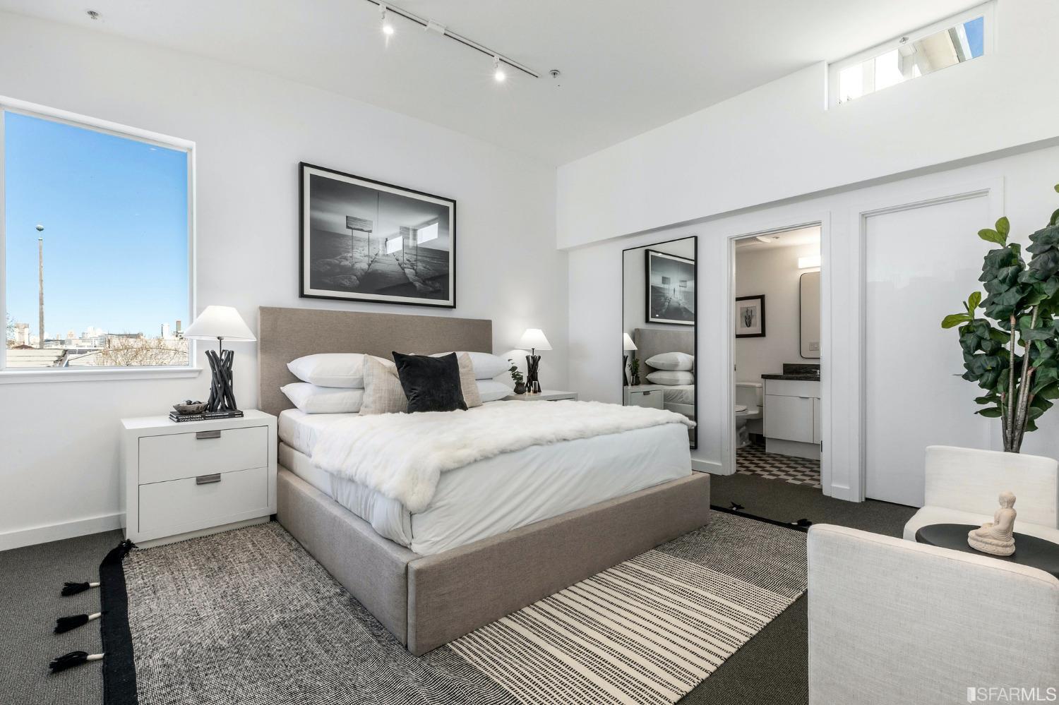 730 Florida Street Unit: 19