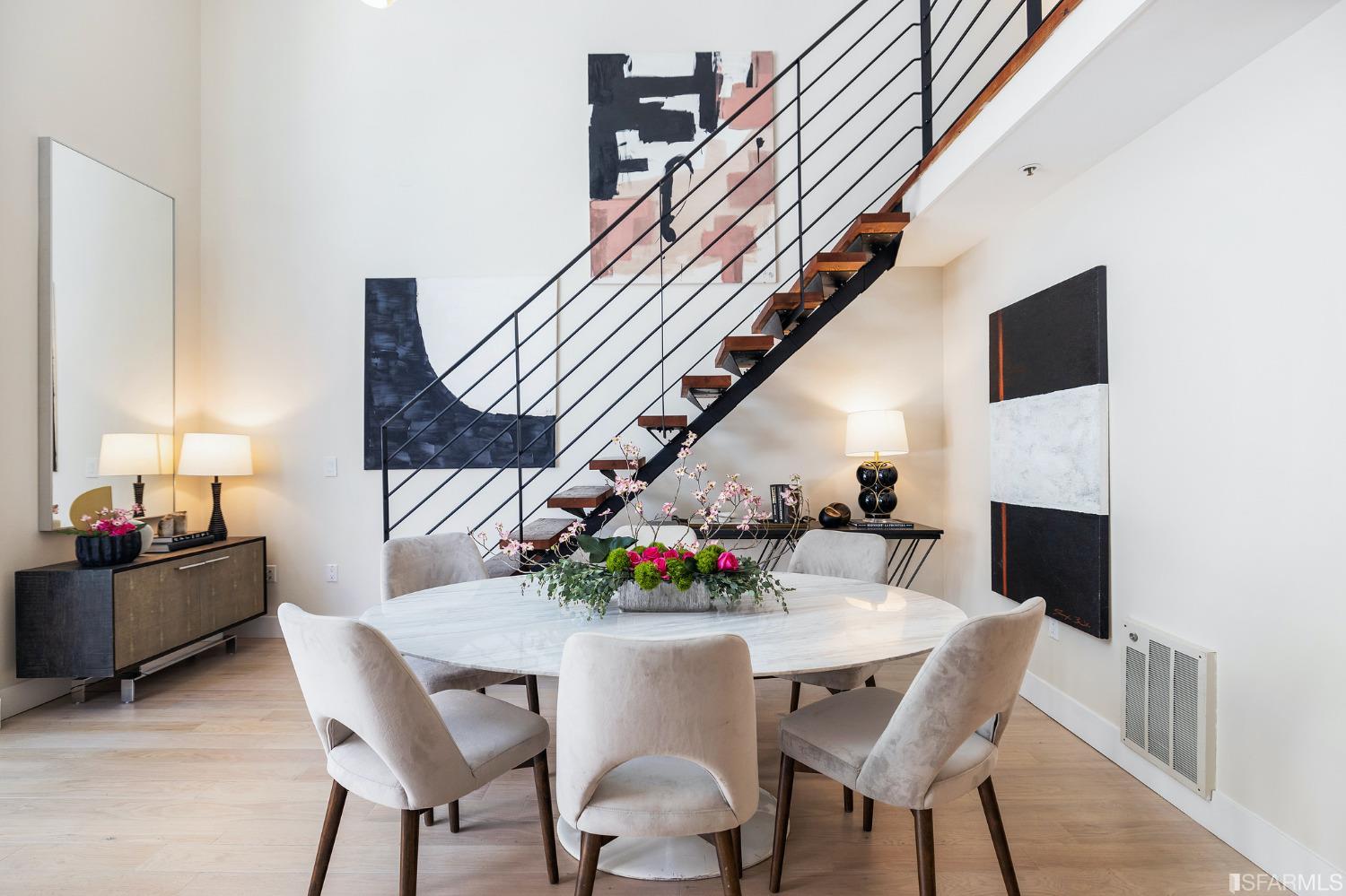 49 Zoe Street Unit: 7