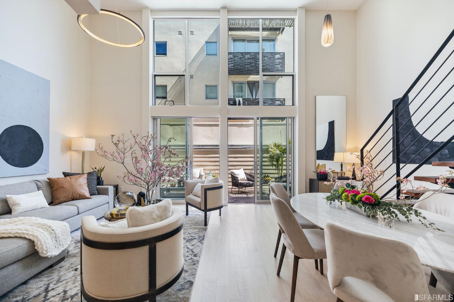 49 Zoe Street Unit: 7