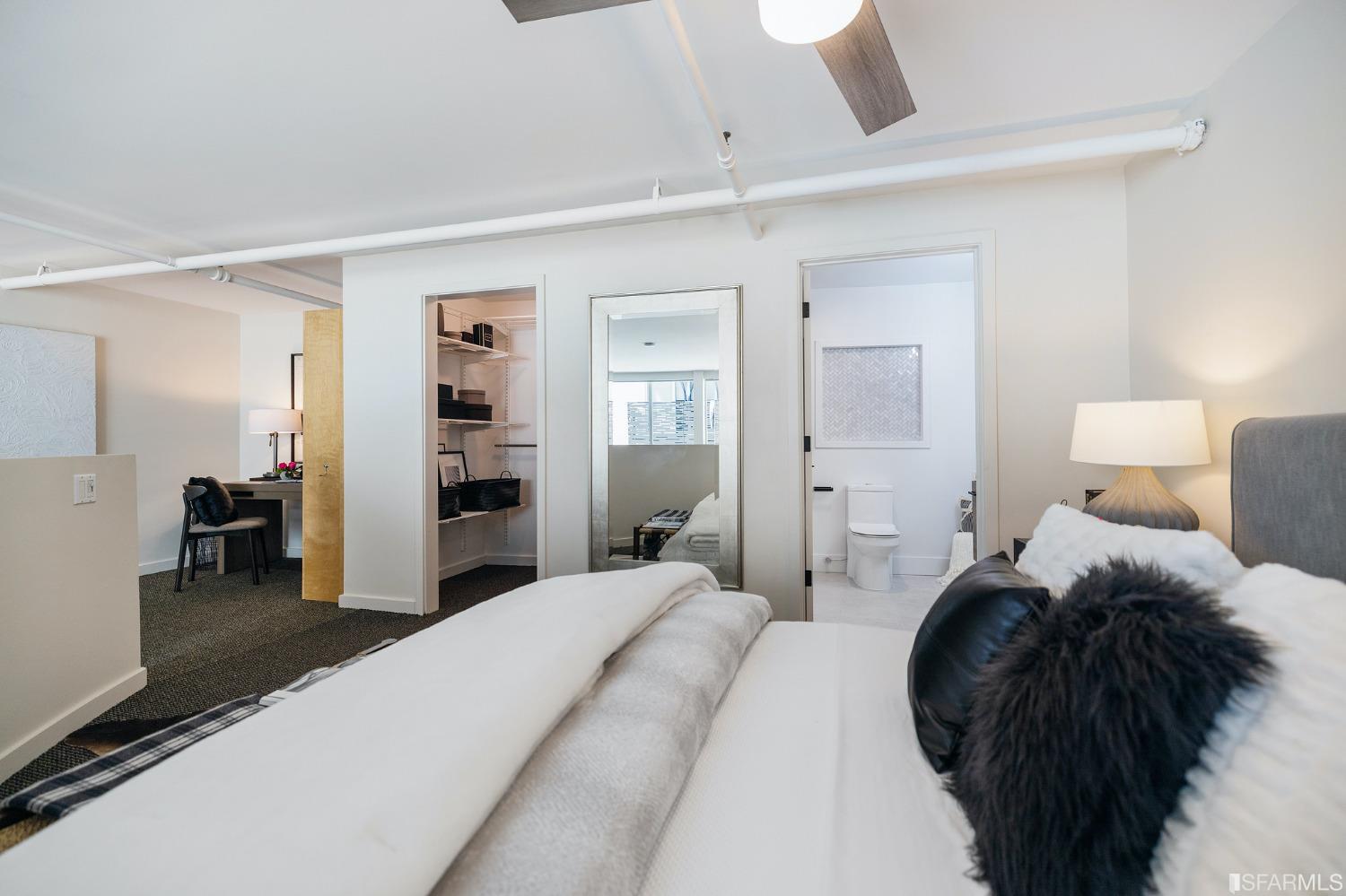 49 Zoe Street Unit: 7