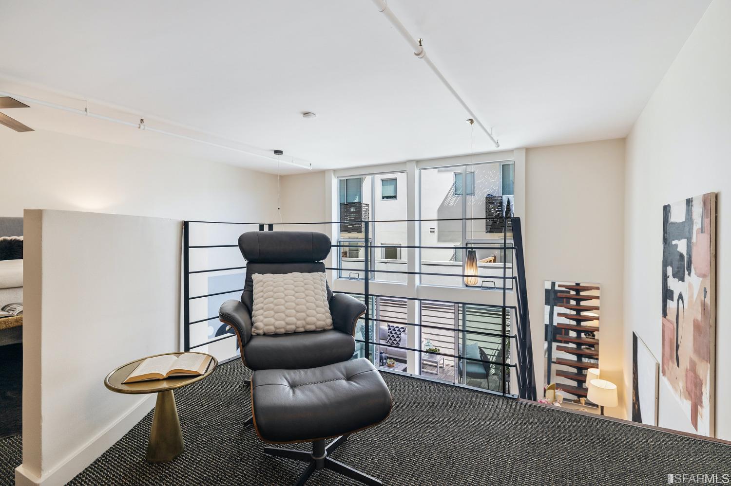 49 Zoe Street Unit: 7