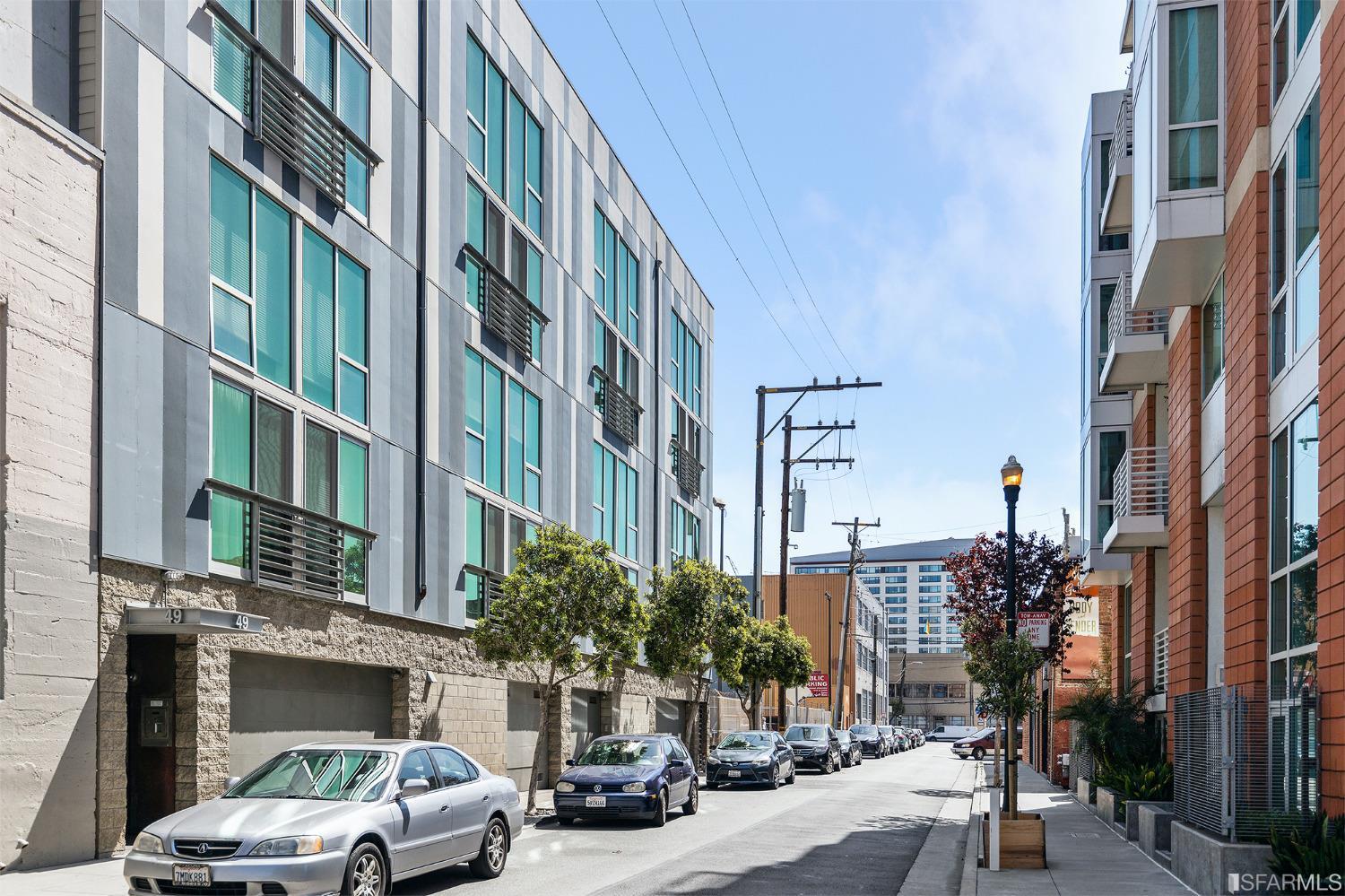 49 Zoe Street Unit: 7