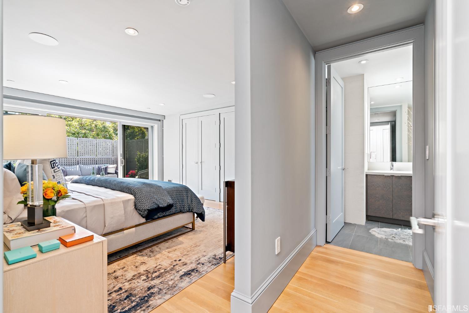 1268 Lombard Street Unit: 4