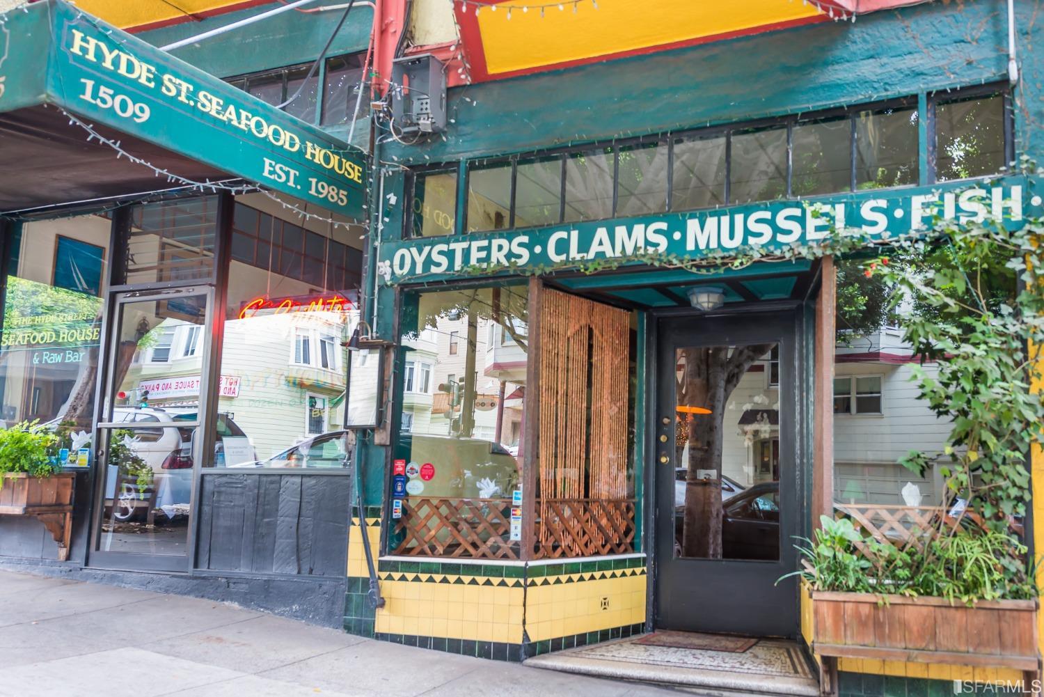 1268 Lombard Street Unit: 4