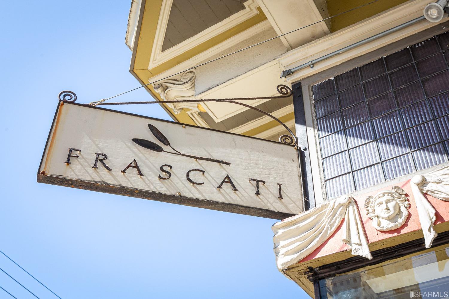 1268 Lombard Street Unit: 4