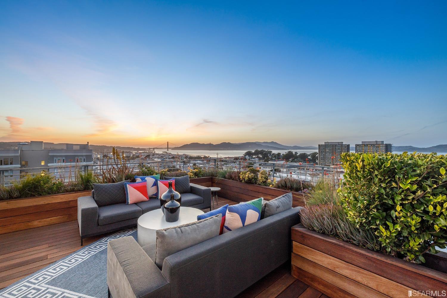 1268 Lombard Street Unit: 4