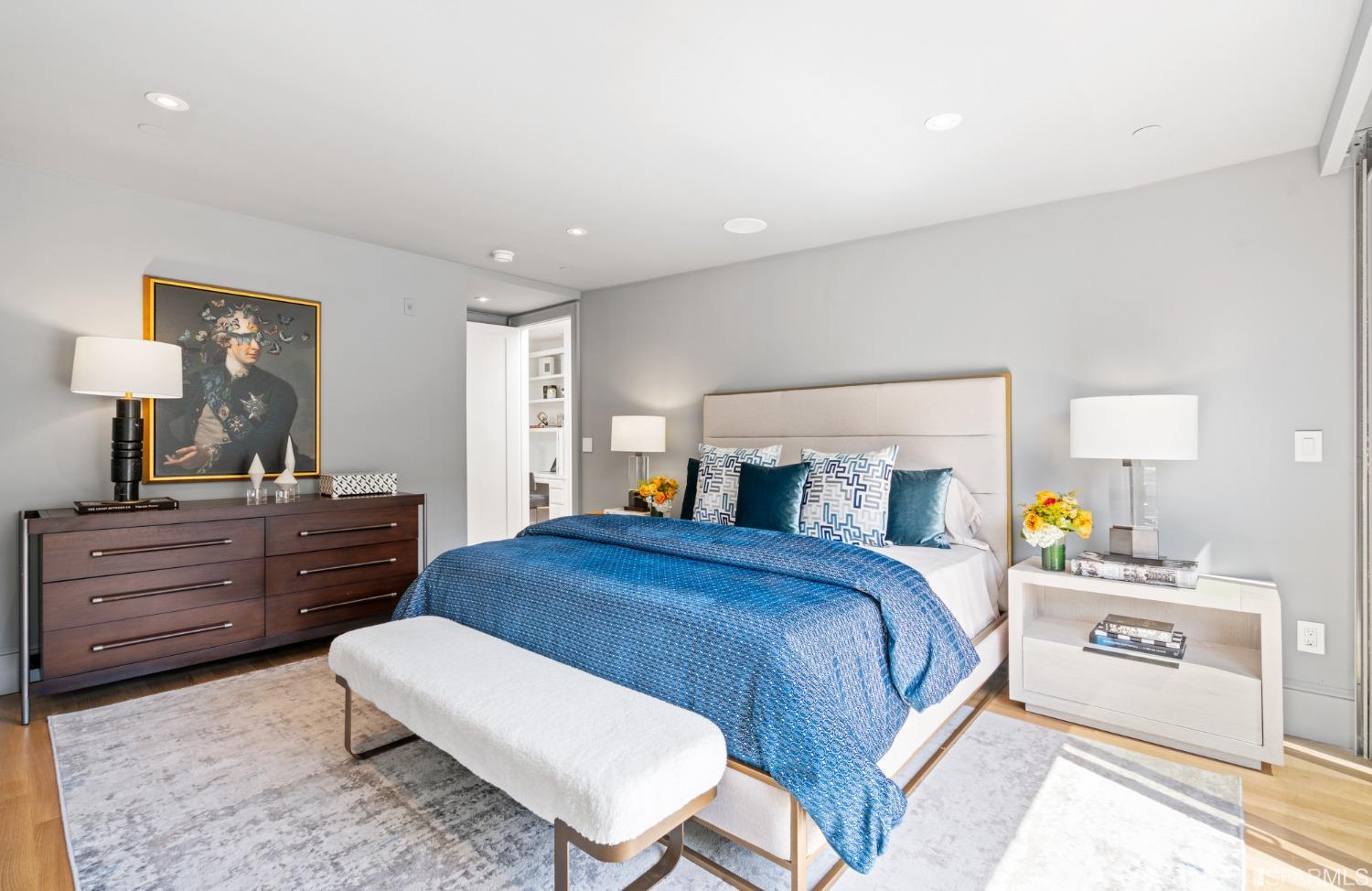 1268 Lombard Street Unit: 4