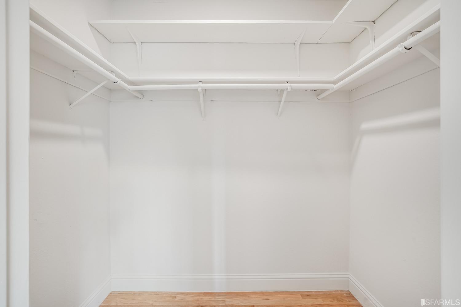 4395 Arrowwood Circle