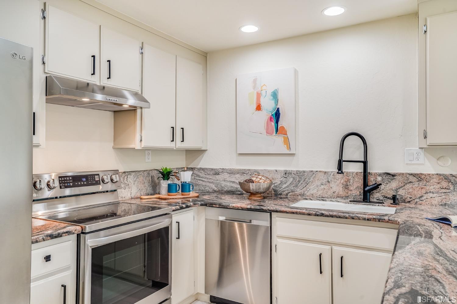 4395 Arrowwood Circle