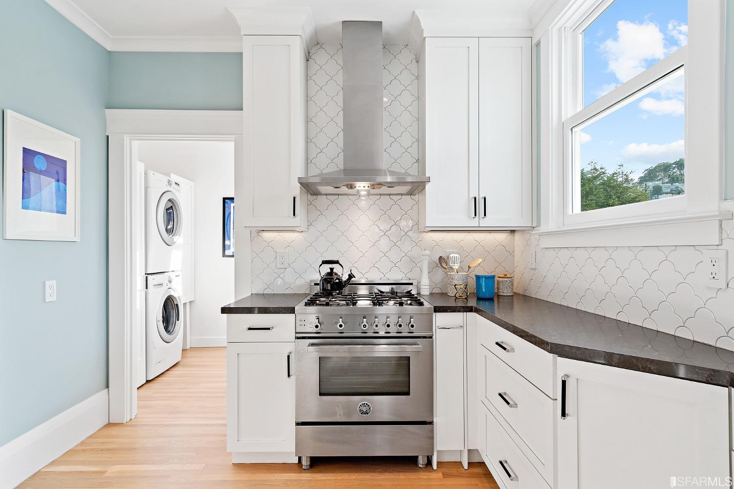 147 Day Street Unit: 3