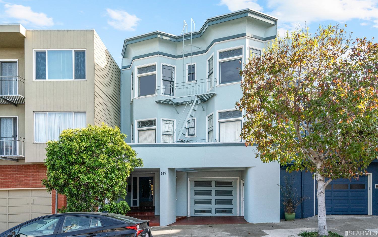 147 Day Street Unit: 3