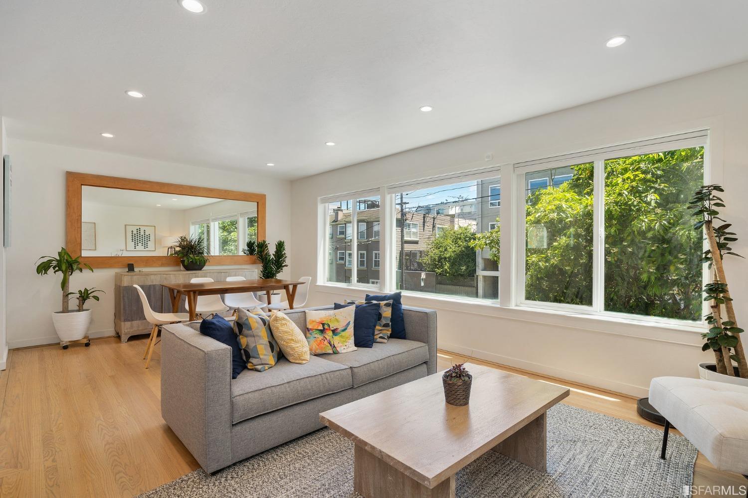 738 North Point Street