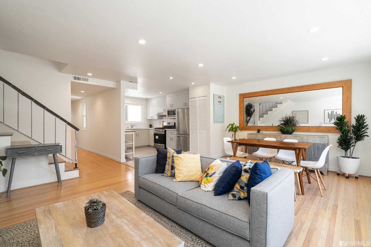 738 North Point Street