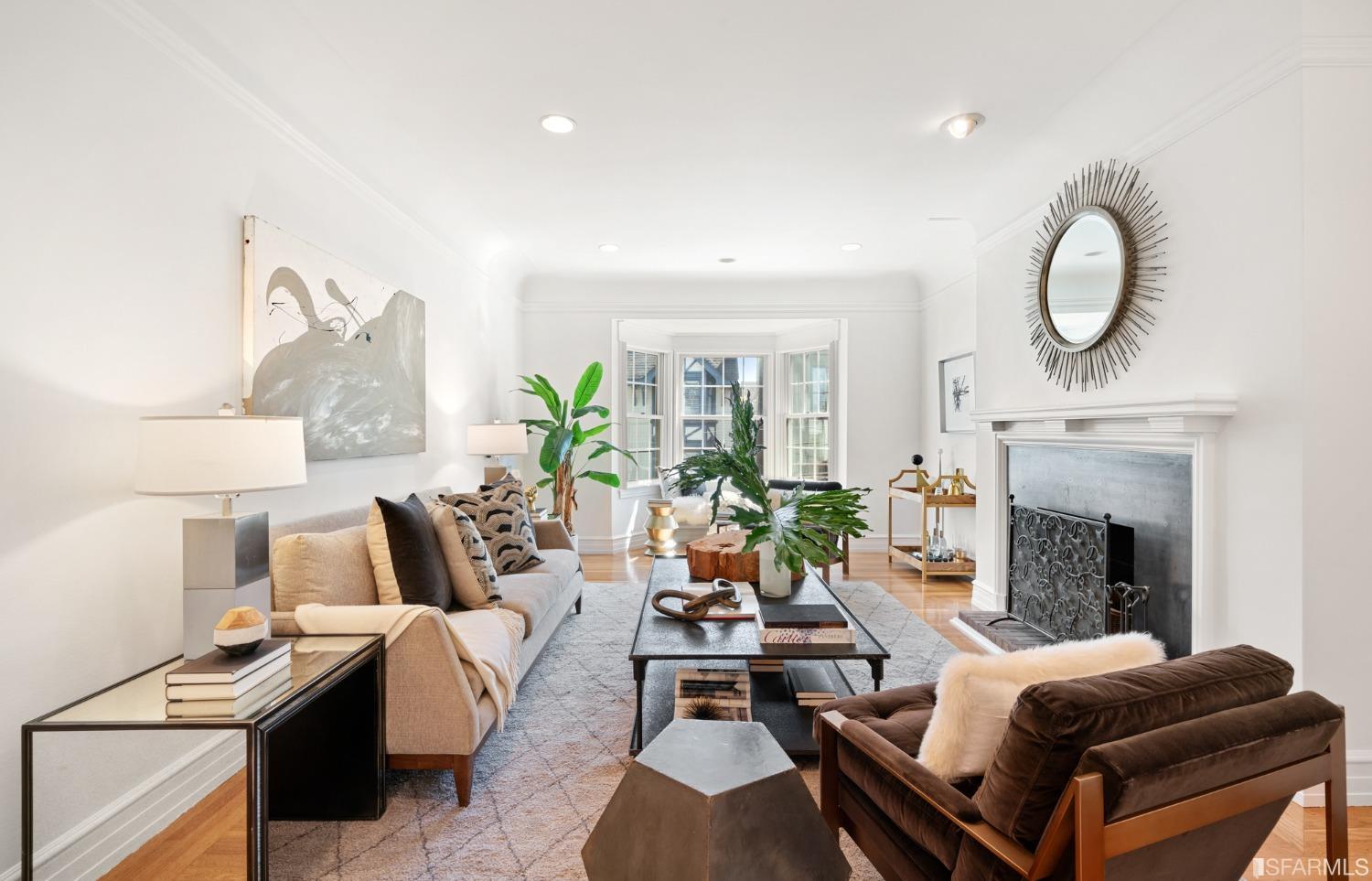 2990 Jackson Street Unit: 4