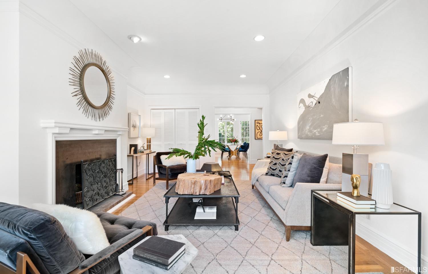 2990 Jackson Street Unit: 4