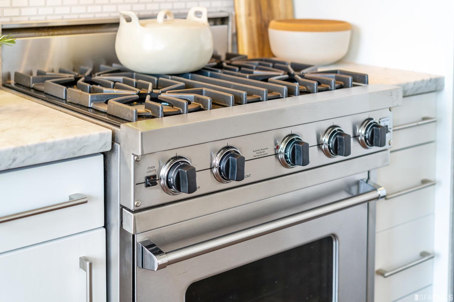 2101 Bryant Street Unit: 304