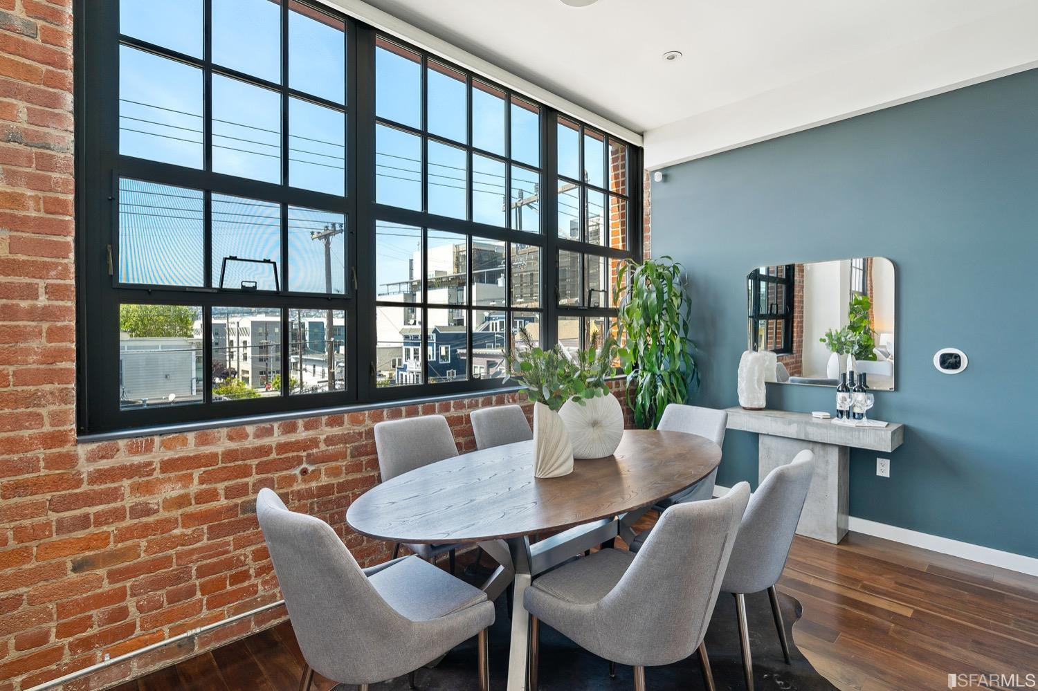 2101 Bryant Street Unit: 304