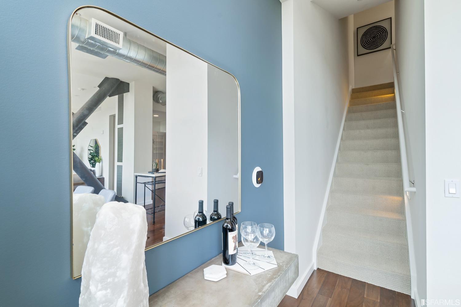 2101 Bryant Street Unit: 304