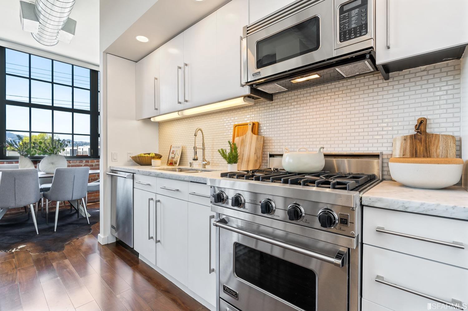 2101 Bryant Street Unit: 304