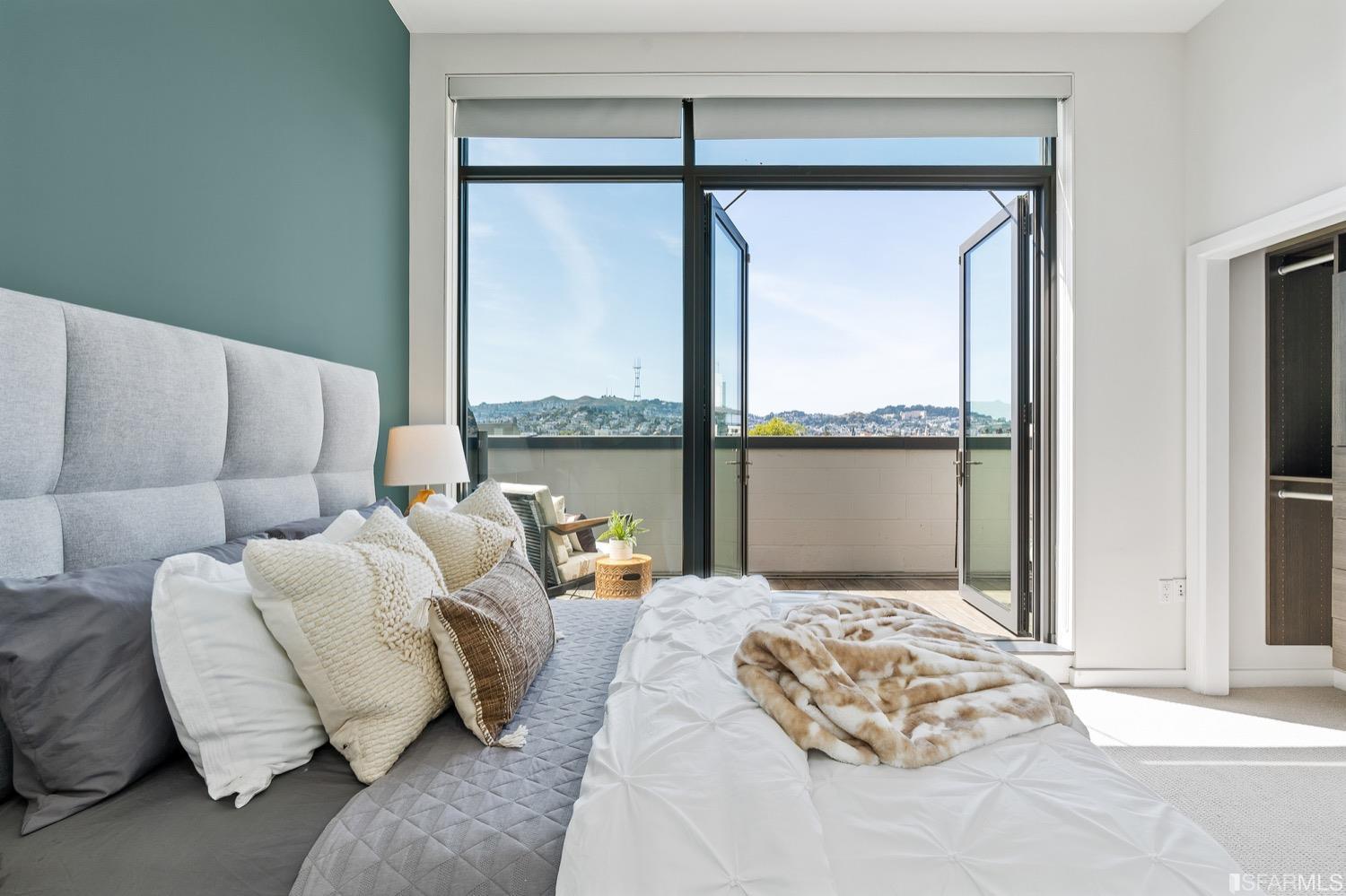 2101 Bryant Street Unit: 304