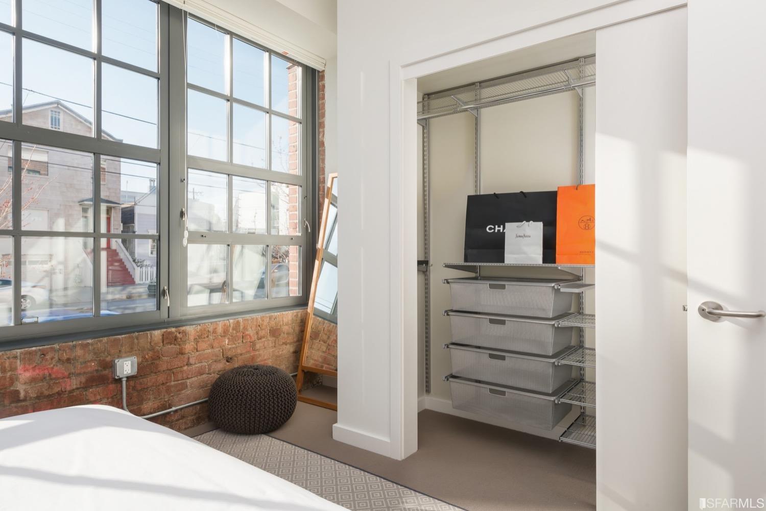 2101 Bryant Street Unit: 203