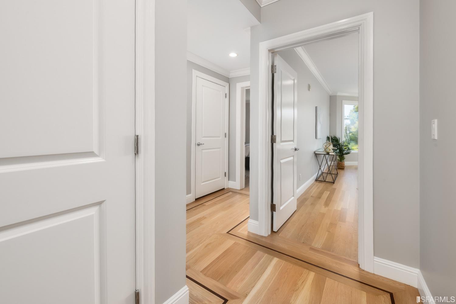 4005 Mission Street Unit: 1