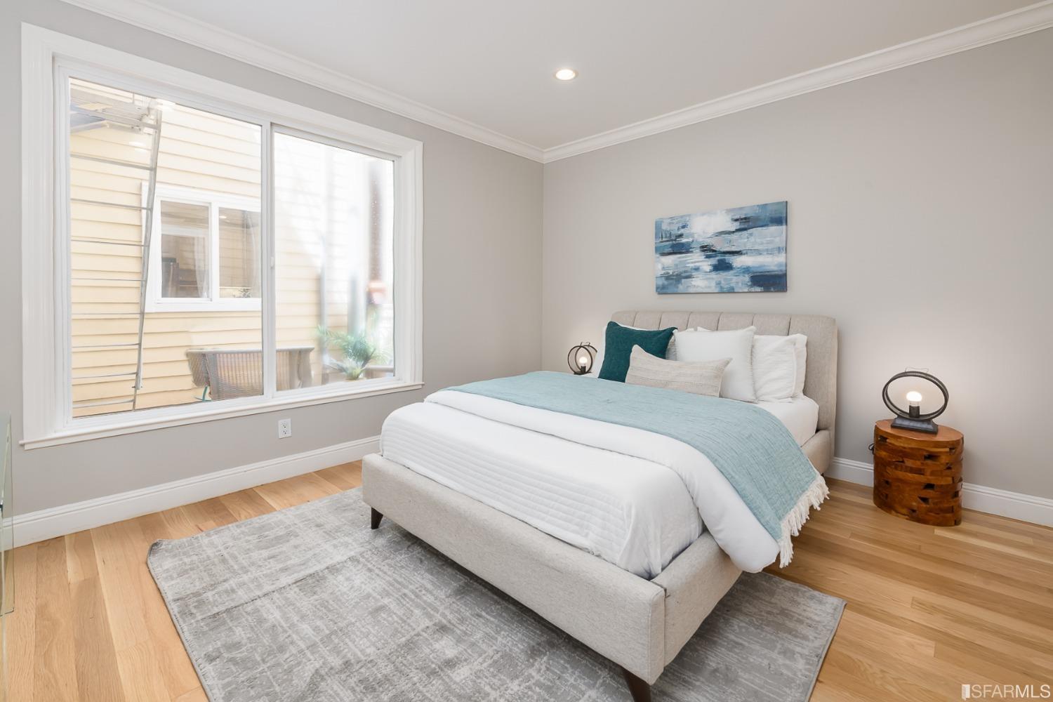 4005 Mission Street Unit: 1