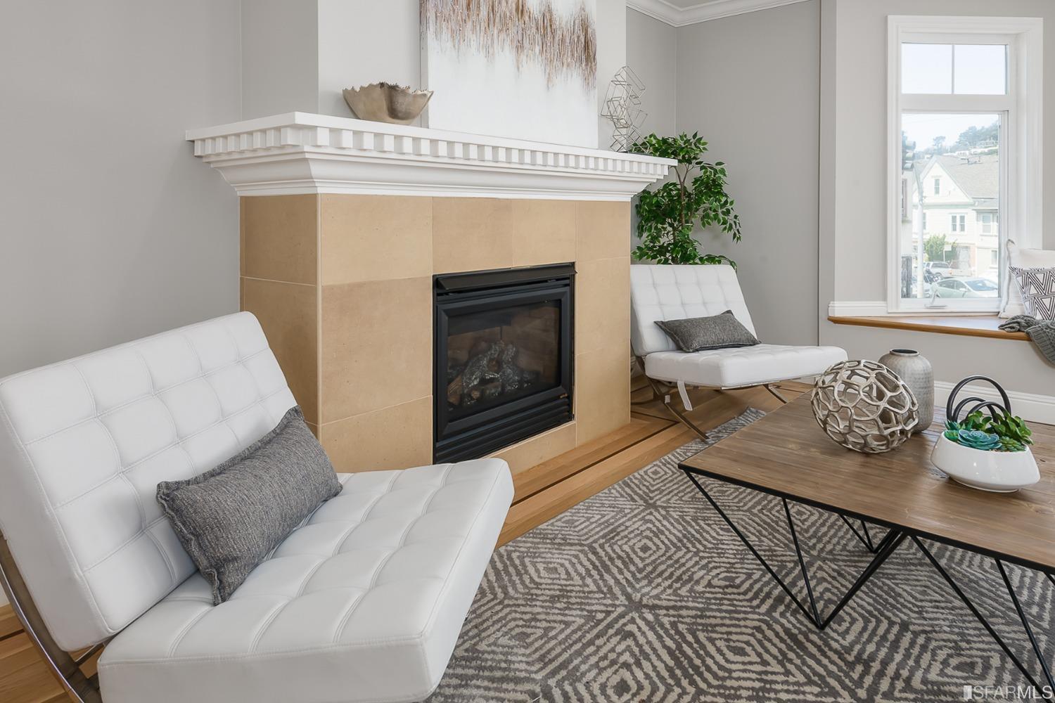 4005 Mission Street Unit: 1