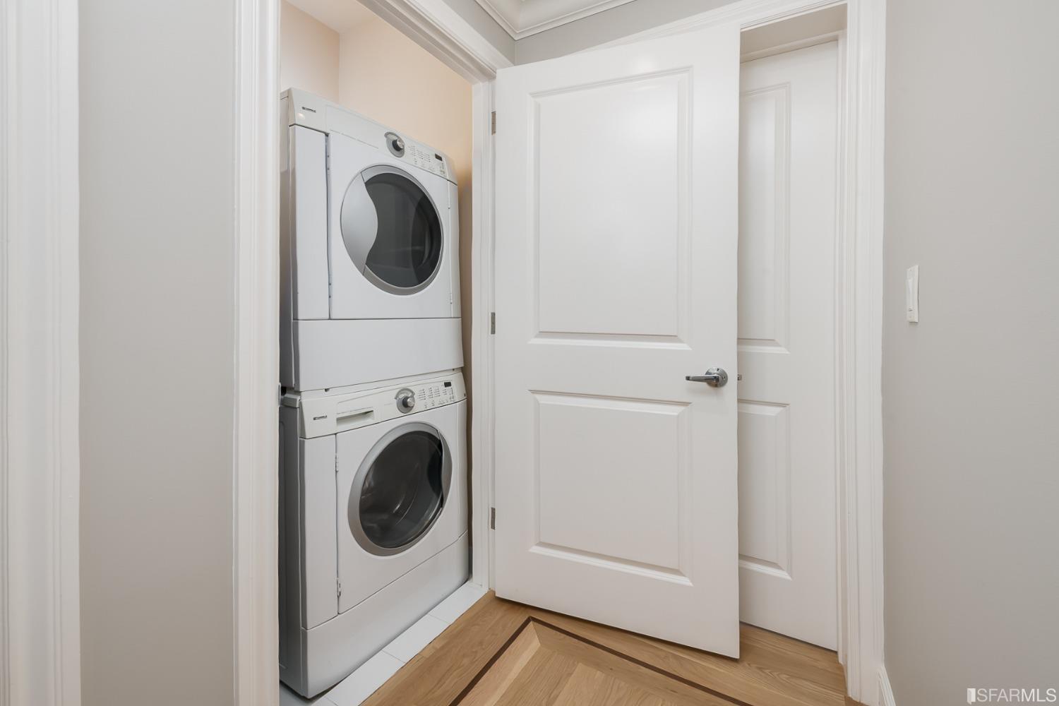 4005 Mission Street Unit: 1