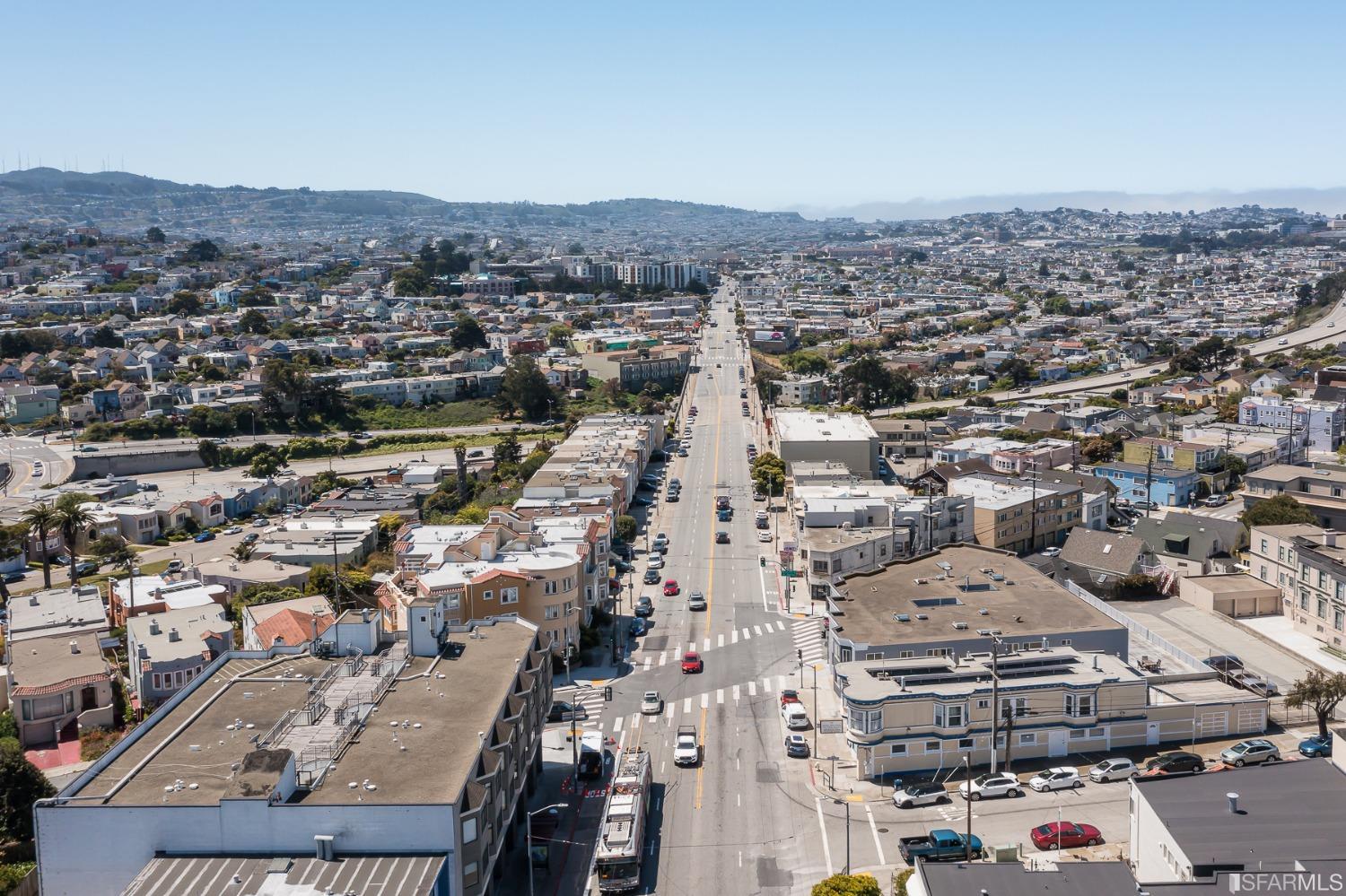 4005 Mission Street Unit: 1