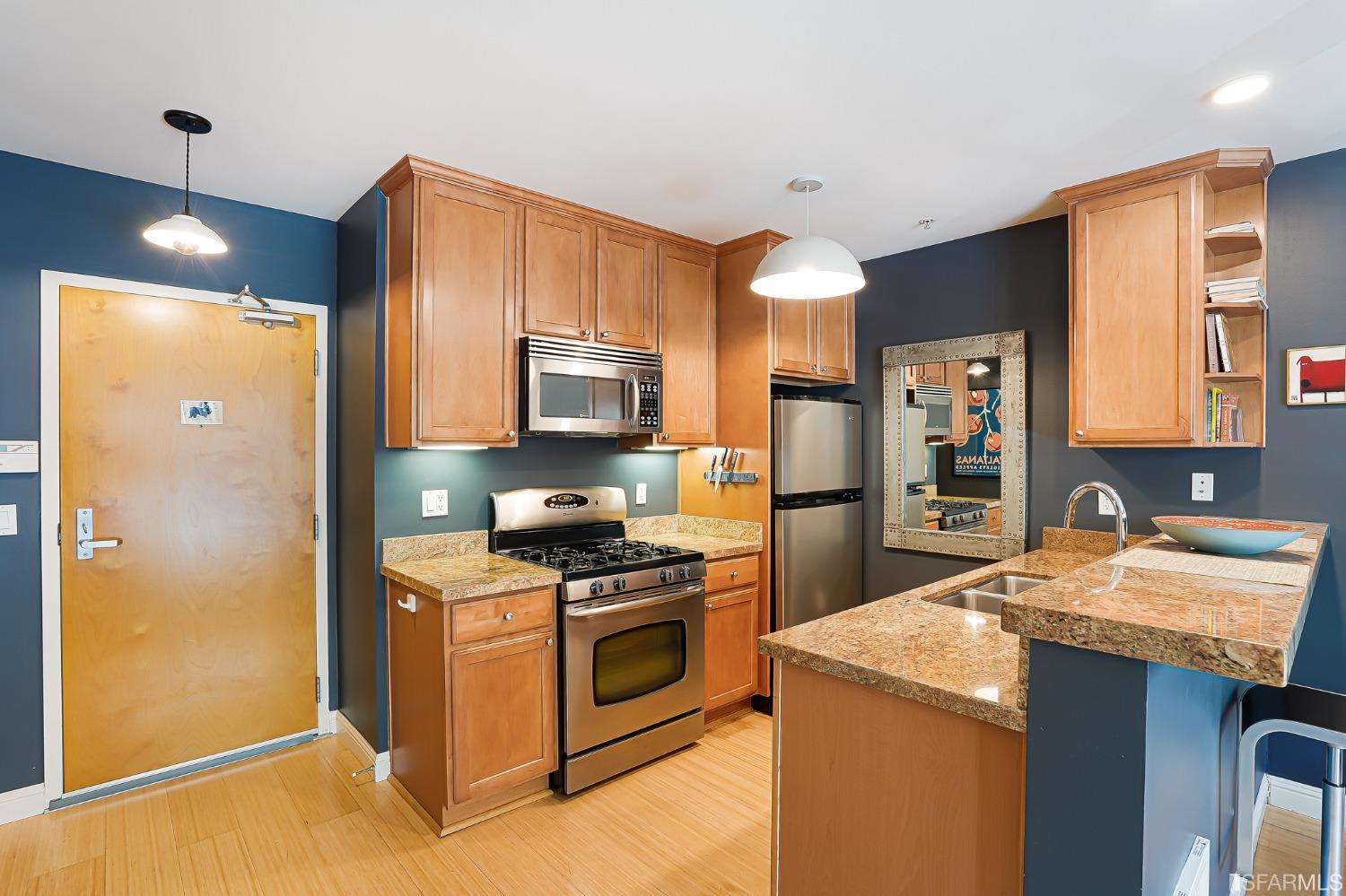 470 Clementina Street Unit: 101