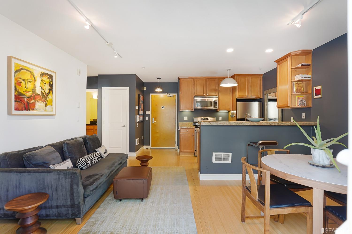 470 Clementina Street Unit: 101