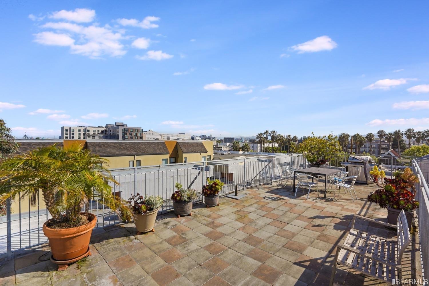 470 Clementina Street Unit: 101