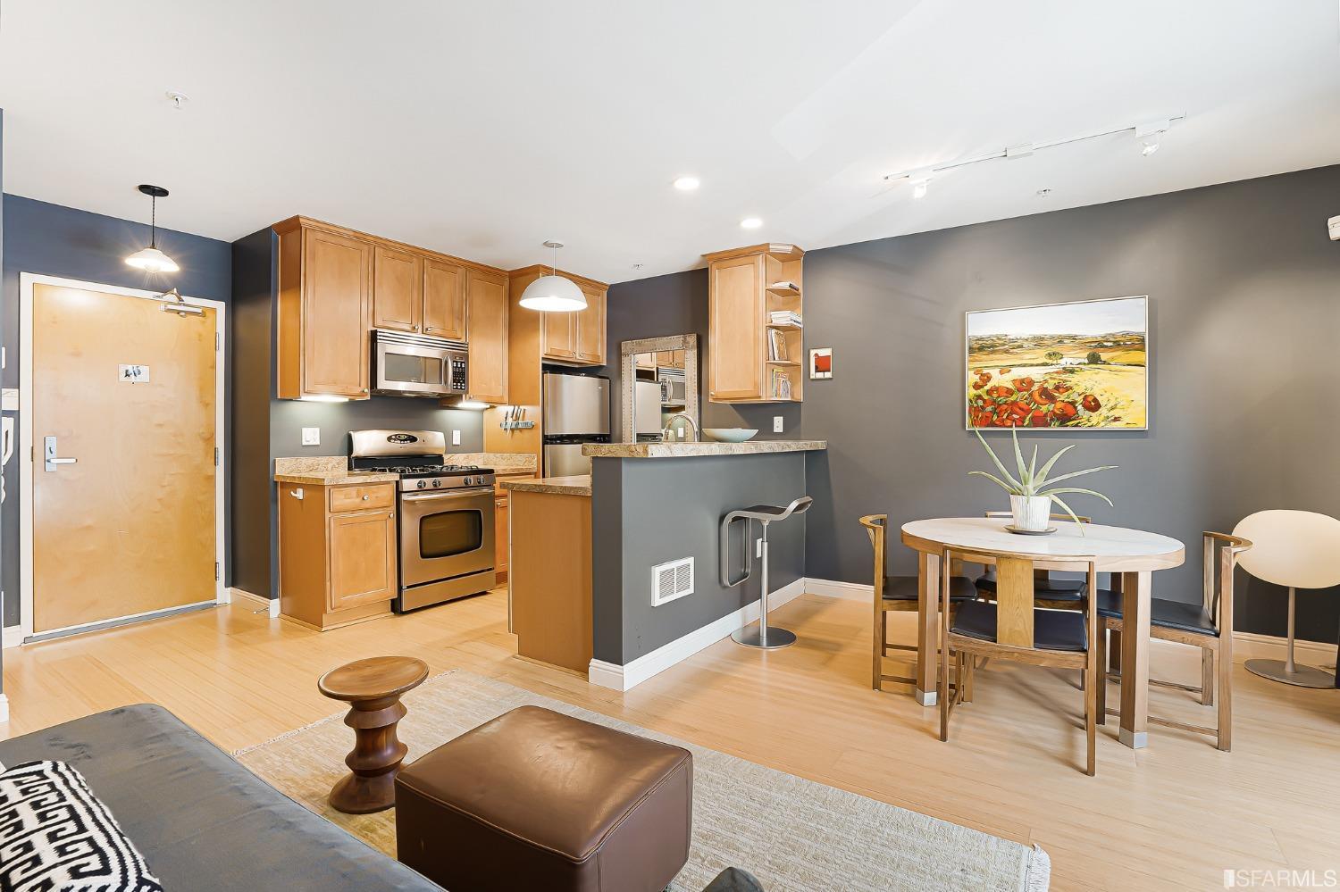 470 Clementina Street Unit: 101