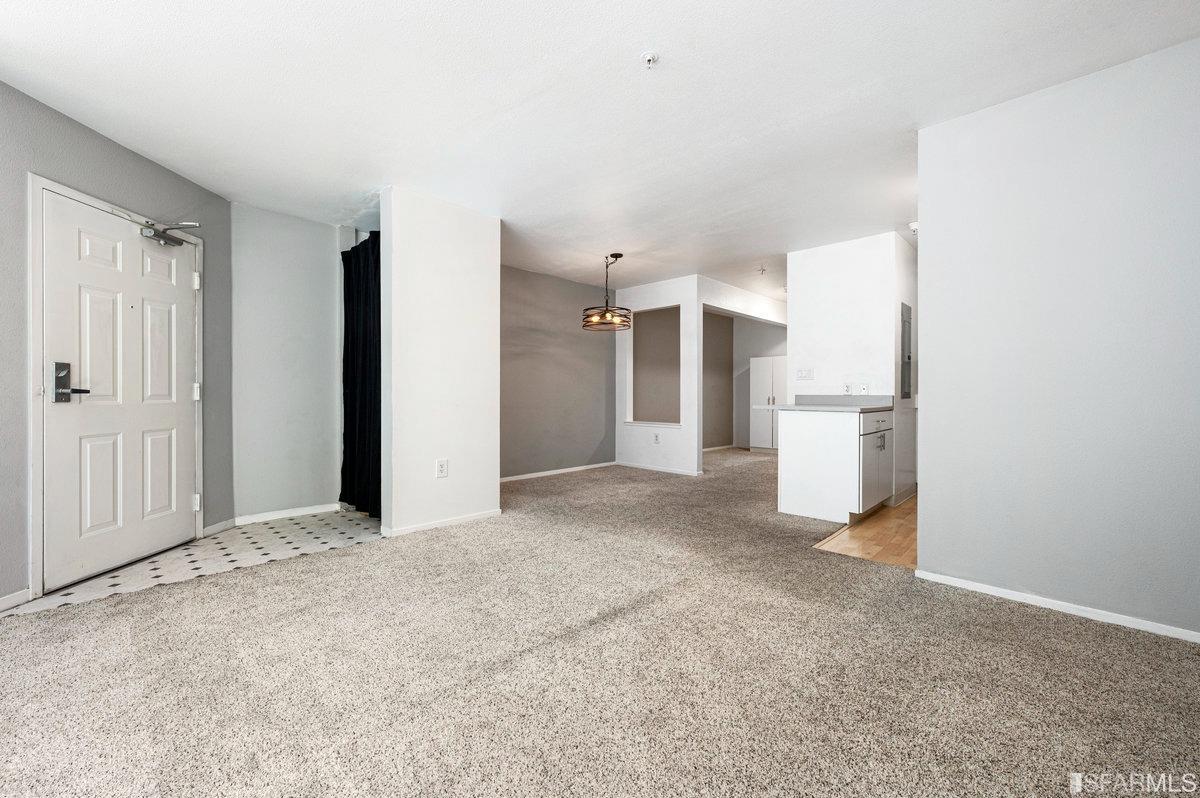 1235 Mcallister Street Unit: 112