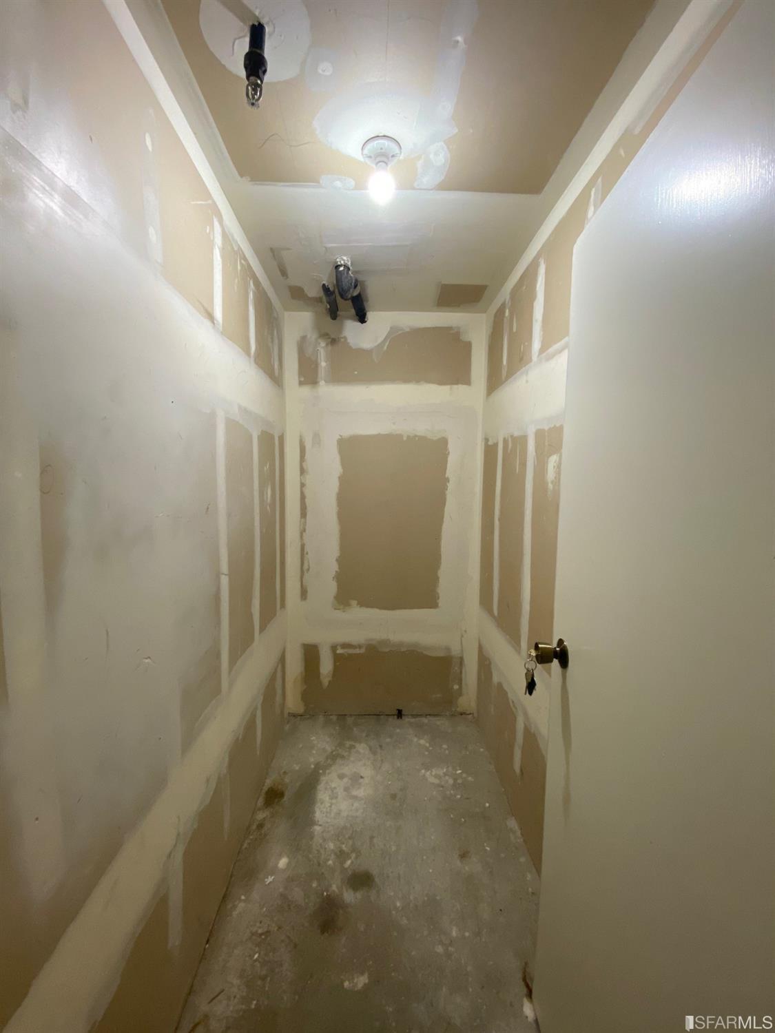 757 North Point Street Unit: 1