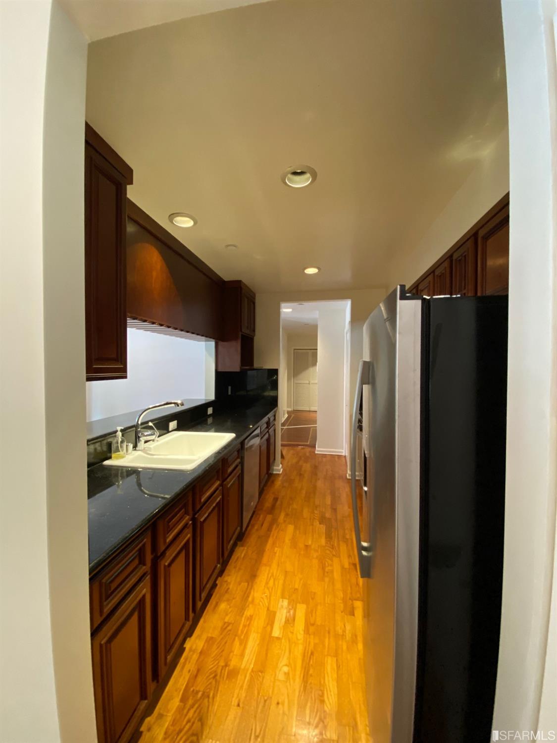 757 North Point Street Unit: 1