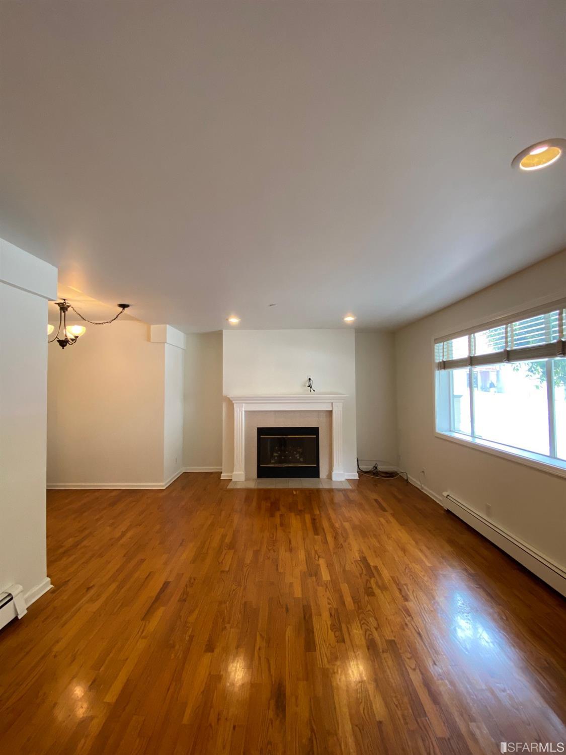 757 North Point Street Unit: 1