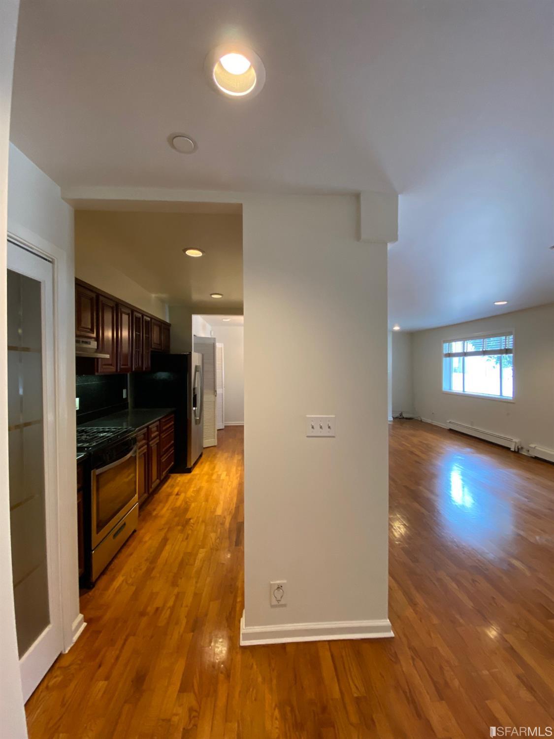 757 North Point Street Unit: 1