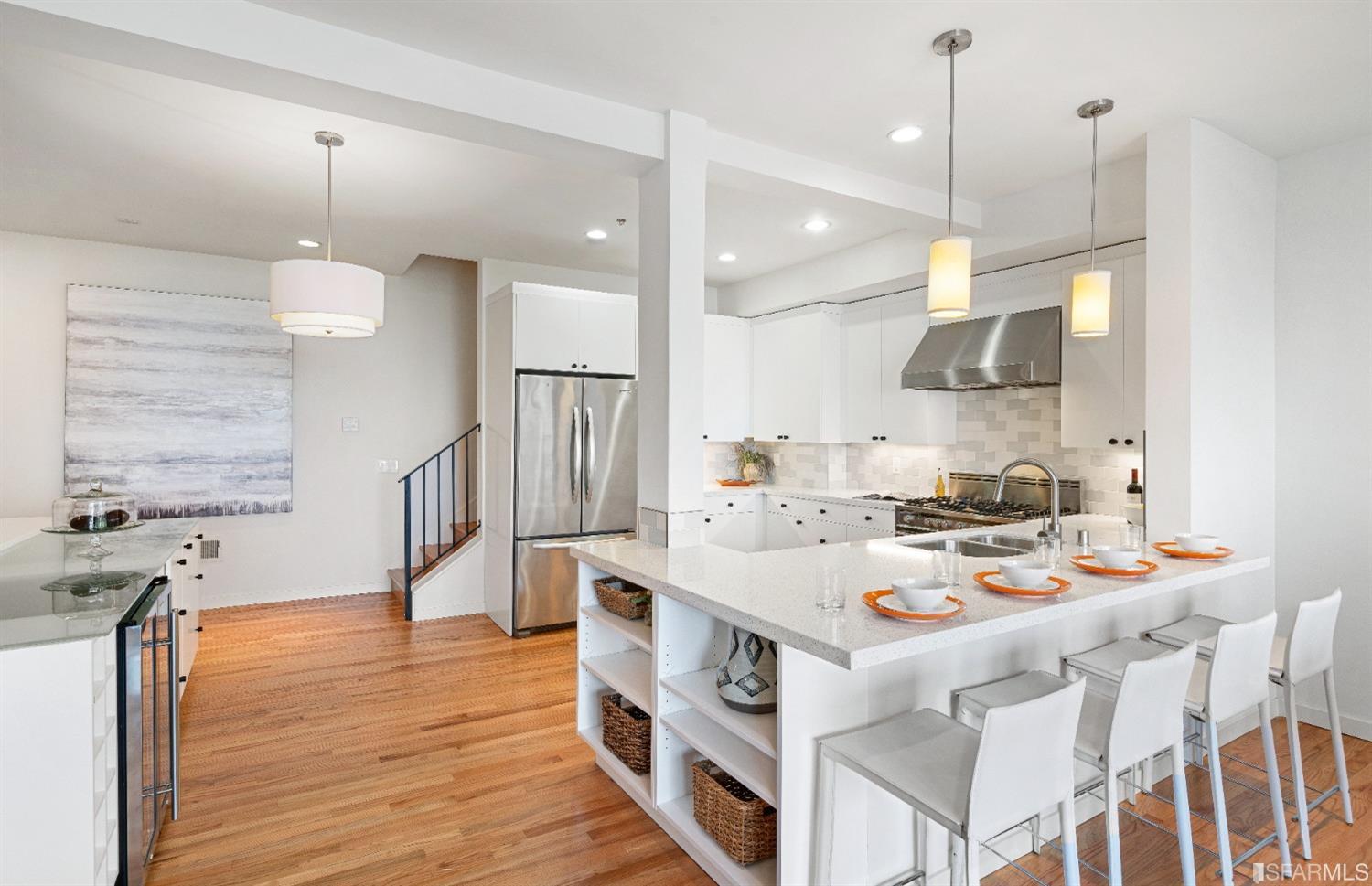 37 Miguel Street Unit: 6