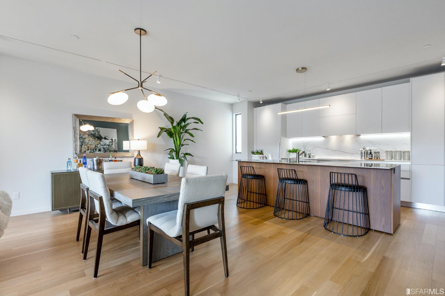 3500 19th Street Unit: 207