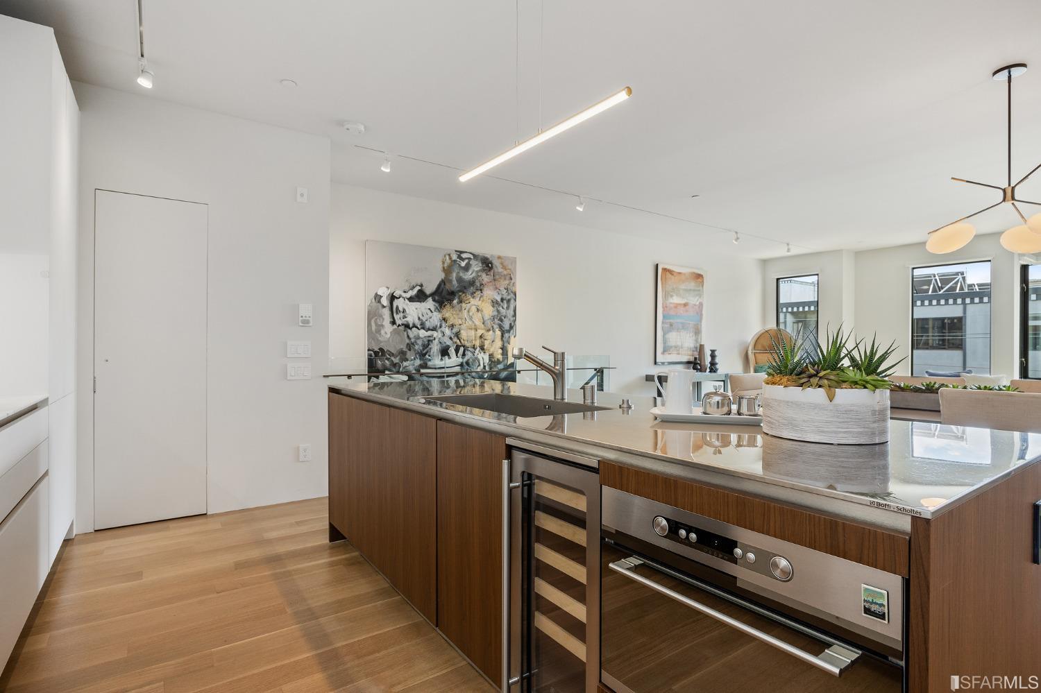 3500 19th Street Unit: 207